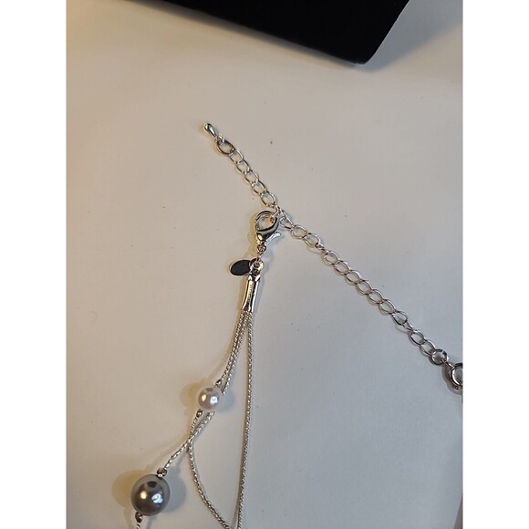 NEW Pretty Croft & Barrow Pierced Earrings & Necklace Set Beads - Picture 6 of 6